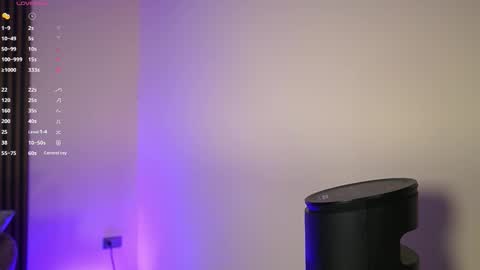 Ana online show from 10/28/25, 12:41