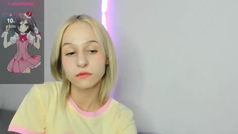 annymeow online show from 11/18/25, 06:12