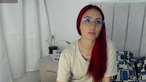 Anny online show from 10/07/25, 03:36