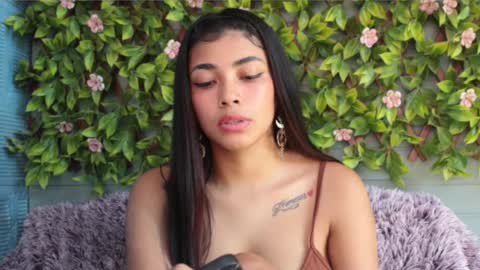 anny online show from 11/11/25, 05:24