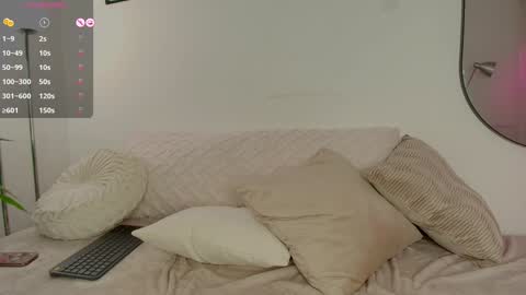 Snapshot of annyz09 chatting on 01/11/25, 11:02 Annyz online show from 01/11/25, 11:02