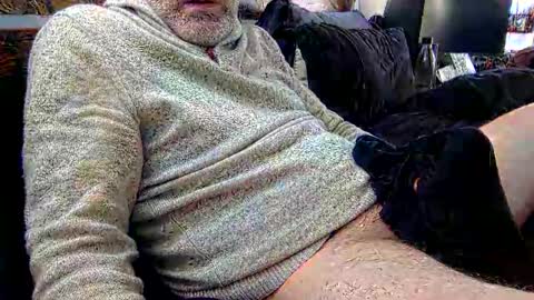 Anon10005 online show from 02/18/25, 08:25