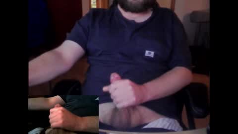 Snapshot of anontraveller chatting on 09/11/25, 12:11 anontraveller online show from 09/11/25, 12:11