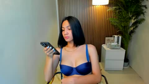 Snapshot of anqelic chatting on 02/27/25, 10:04 Stacy Maurice online show from 02/27/25, 10:04