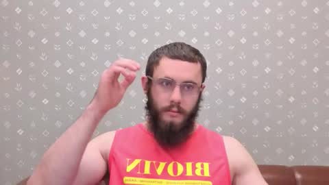 Snapshot of ant_power chatting on 11/20/25, 09:42 Ant online show from 11/20/25, 09:42