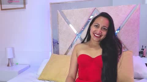 Antonella online show from 11/06/25, 08:32