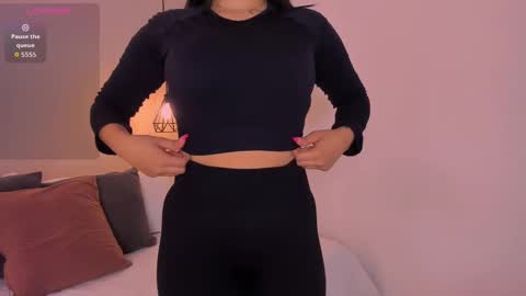 Snapshot of anthonellasweet_ chatting on 09/11/25, 11:32 Anthonella Sweet online show from 09/11/25, 11:32