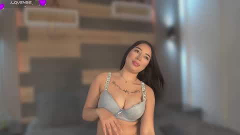 Anthonella Sweet online show from 11/11/25, 11:32