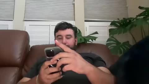 anthoss22 online show from 10/20/25, 08:48