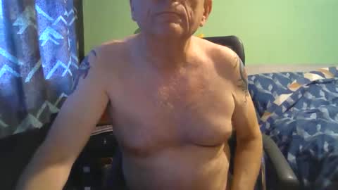 Snapshot of antmatt2025 chatting on 09/09/25, 02:16 antmatt2025 online show from 09/09/25, 02:16