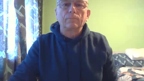 Snapshot of antmatt2025 chatting on 10/06/25, 08:12 antmatt2025 online show from 10/06/25, 08:12