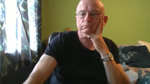 Snapshot of antmatt2025 chatting on 10/07/25, 02:03 antmatt2025 online show from 10/07/25, 02:03