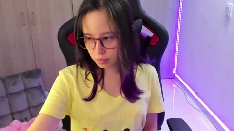 Snapshot of anto_sweet18 chatting on 01/30/25, 11:55 My birthday is on december 2nd surprise me with a gift from my amazonlist online show from 01/30/25, 11:55
