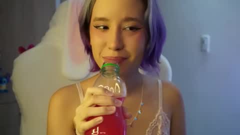 Snapshot of anto_sweet18 chatting on 09/12/25, 12:44 My birthday is on december 2nd surprise me with a gift from my amazonlist online show from 09/12/25, 12:44