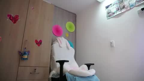 Snapshot of anto_sweet18 chatting on 09/16/25, 09:38 My birthday is on december 2nd surprise me with a gift from my amazonlist online show from 09/16/25, 09:38