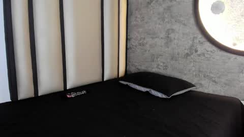 Snapshot of antonela02 chatting on 09/23/25, 04:04 Antonela online show from 09/23/25, 04:04