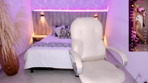  Antonella Grayy  online show from 02/03/25, 10:58