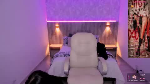  Antonella Grayy  online show from 02/13/25, 10:55