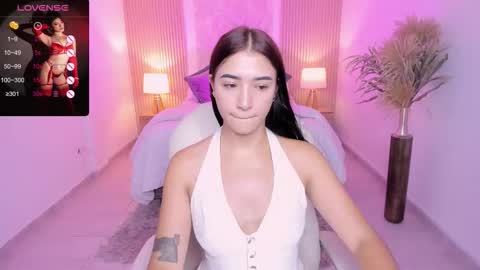  Antonella Grayy  online show from 09/20/25, 11:00