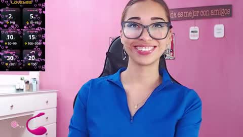 Snapshot of antonella_ponss chatting on 03/05/25, 11:06 antonella_ponss online show from 03/05/25, 11:06