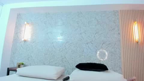 Snapshot of antonella_west chatting on 10/02/25, 09:00 Anto online show from 10/02/25, 09:00