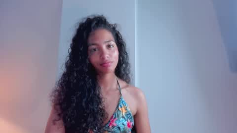 Snapshot of antonellahall_ chatting on 02/20/25, 02:57 AntonellaHall online show from 02/20/25, 02:57