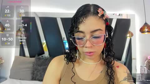 A N T O N E L L E  online show from 11/05/25, 11:32