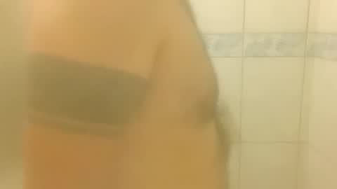 Snapshot of antoniiamaro chatting on 11/16/25, 02:17 antoniiamaro online show from 11/16/25, 02:17