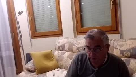 Antonio online show from 11/05/25, 02:33