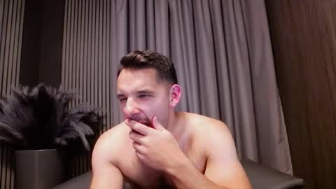 HI My name is Antonio online show from 10/28/25, 08:00