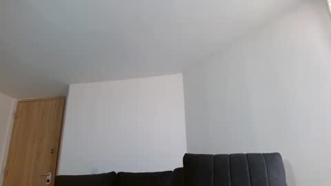 Snapshot of antonnella_x chatting on 03/10/25, 08:45 antonnella online show from 03/10/25, 08:45
