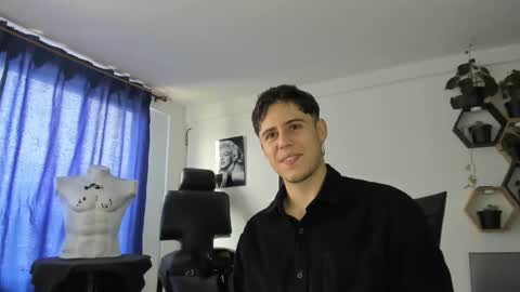 Snapshot of antonnello_ chatting on 03/12/25, 06:44 antonnello_ online show from 03/12/25, 06:44