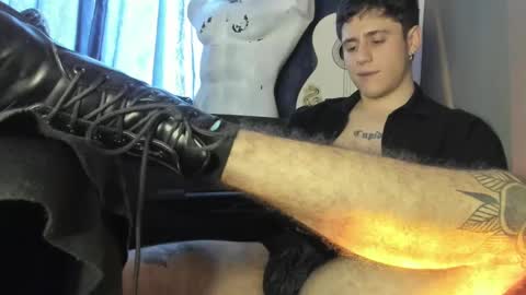 Snapshot of antonnello_ chatting on 09/12/25, 05:46 antonnello_ online show from 09/12/25, 05:46