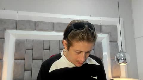 Anthony King online show from 11/03/25, 09:16