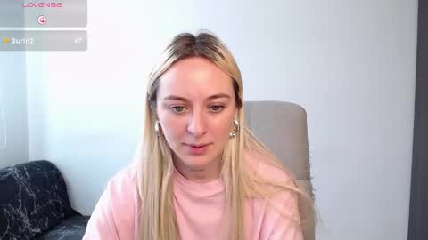 Antonia online show from 01/08/25, 07:03