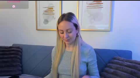 Antonia online show from 03/11/25, 12:39