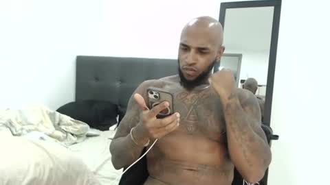 antwanblack11 online show from 11/05/25, 12:10