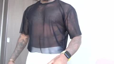 antwanblack11 online show from 11/21/25, 08:40