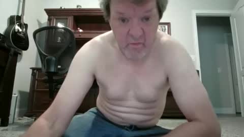 Snapshot of anudesteve4u chatting on 10/27/25, 04:11 anudesteve4u online show from 10/27/25, 04:11