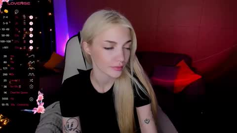 Anya online show from 10/21/25, 02:23