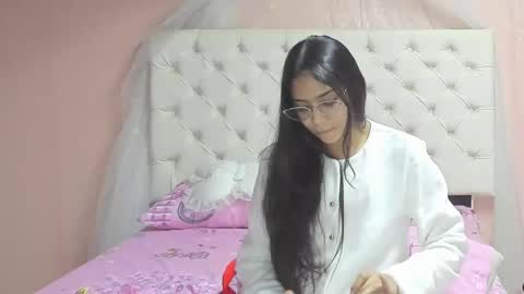 Aome Rainbow online show from 11/22/25, 06:34