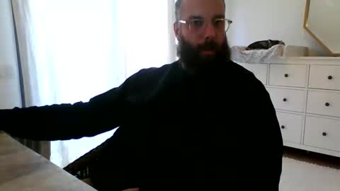 Snapshot of apc_3 chatting on 12/09/24, 12:08 apc_3 online show from 12/09/24, 12:08