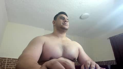 Snapshot of apholov chatting on 09/11/25, 07:03 follow me here you find me online show from 09/11/25, 07:03