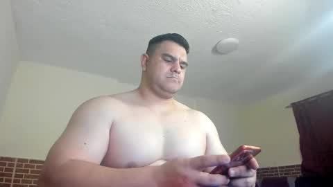 Snapshot of apholov chatting on 09/26/25, 07:12 follow me here you find me online show from 09/26/25, 07:12