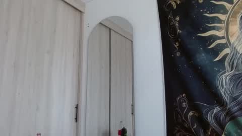 aphrodite__bloom online show from 02/17/25, 03:31