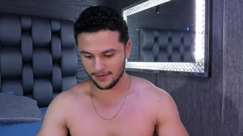 Snapshot of apolo_klein1 chatting on 02/16/25, 06:10 Apolo online show from 02/16/25, 06:10