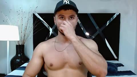 Snapshot of apolo_klein1 chatting on 02/26/25, 02:15 Apolo online show from 02/26/25, 02:15