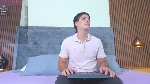 Apolo online show from 10/31/25, 06:31