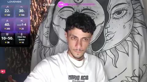 Snapshot of apolo_s chatting on 12/08/24, 12:52 Andres online show from 12/08/24, 12:52