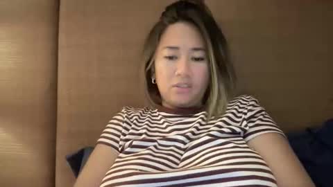 Anika online show from 10/17/25, 07:22